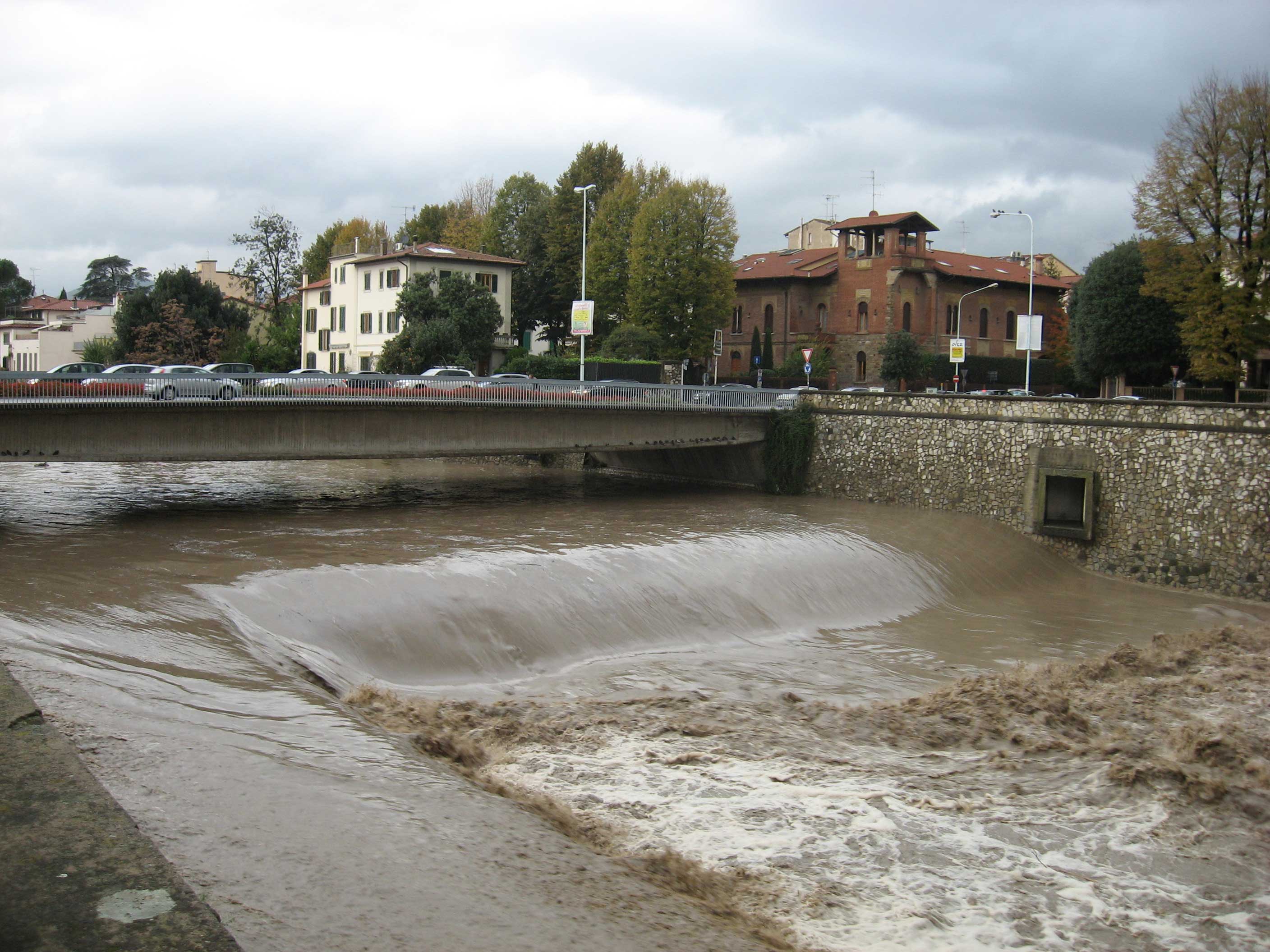 2012_11_05_Prato_Bisenzio_piena_03